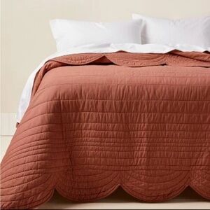 Twin/Twin Extra Long Jungalow Scalloped Edge Quilt Light Terracotta